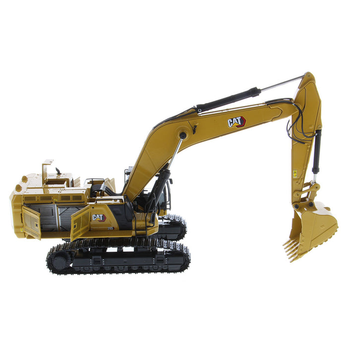 1:50 Cat® 395 Super-Large Next-Generation Hydraulic-Excavator (GP version), with 2 additional work tools Hammer and Shear