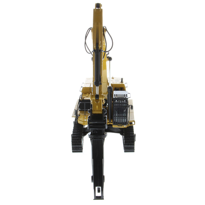 1:50 Cat® 395 Super-Large Next-Generation Hydraulic-Excavator (GP version), with 2 additional work tools Hammer and Shear