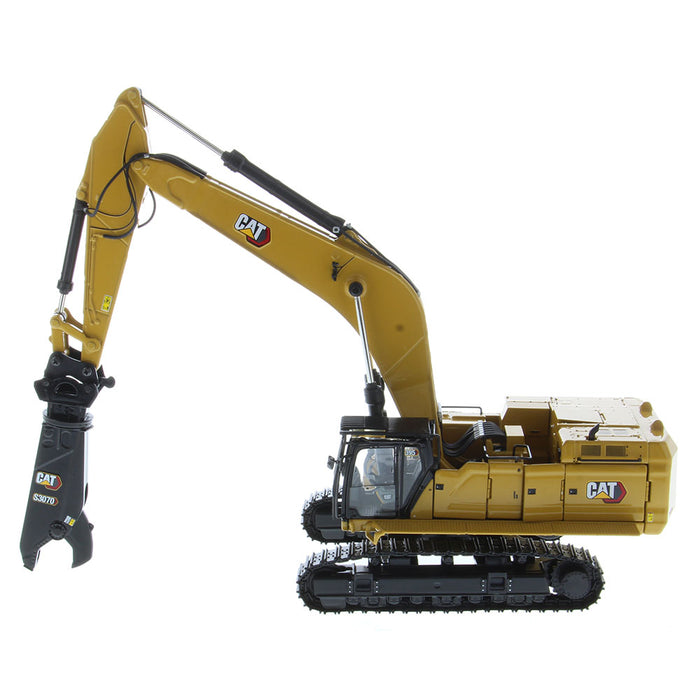 1:50 Cat® 395 Super-Large Next-Generation Hydraulic-Excavator (GP version), with 2 additional work tools Hammer and Shear