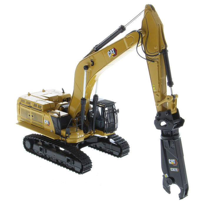 1:50 Cat® 395 Super-Large Next-Generation Hydraulic-Excavator (GP version), with 2 additional work tools Hammer and Shear