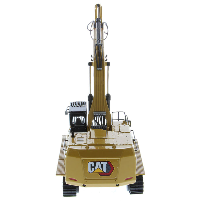 1:50 Cat® 395 Super-Large Next-Generation Hydraulic-Excavator (GP version), with 2 additional work tools Hammer and Shear