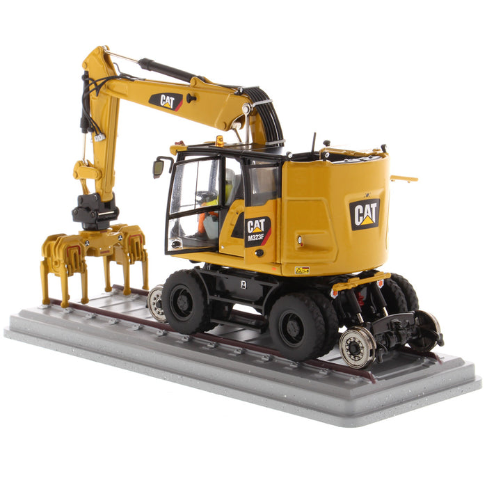 Cat® M323F Railroad Wheeled Excavator - Cat Yellow Version