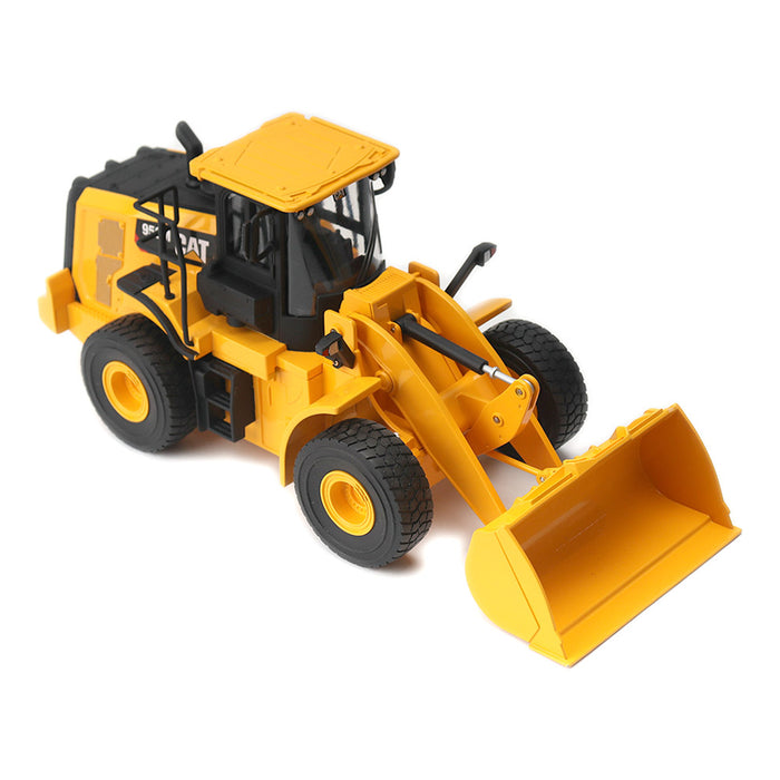 1:24 Radio Control Cat 950M Wheel Loader