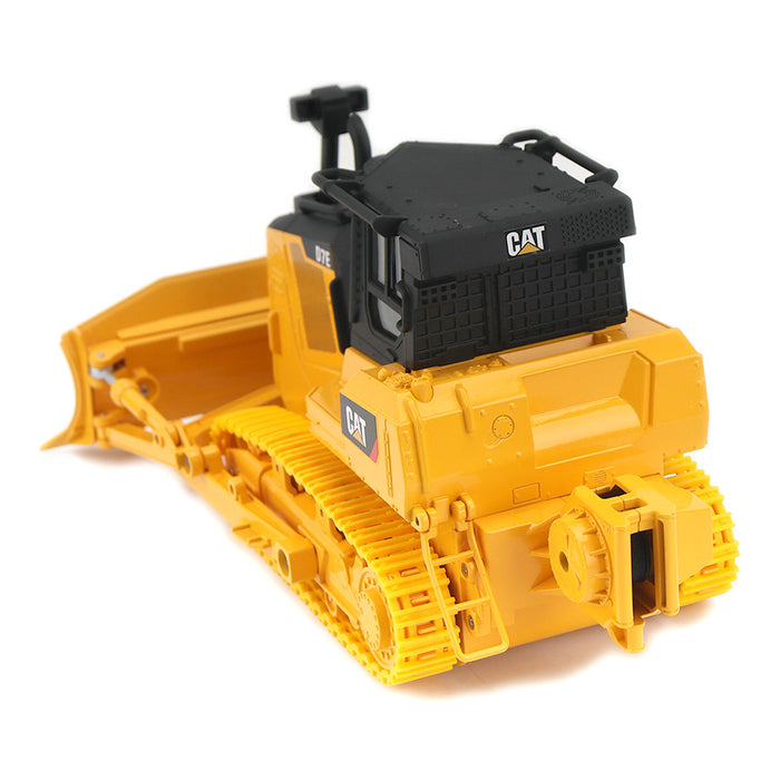1:24 Radio Control Cat D7E Bulldozer