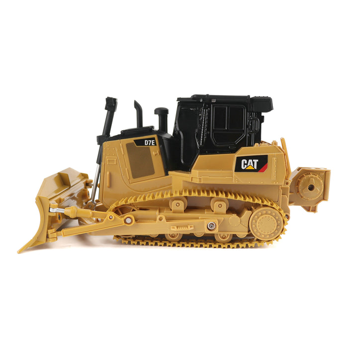 1:32 Diecast Cat D7E Track Type Tractor
