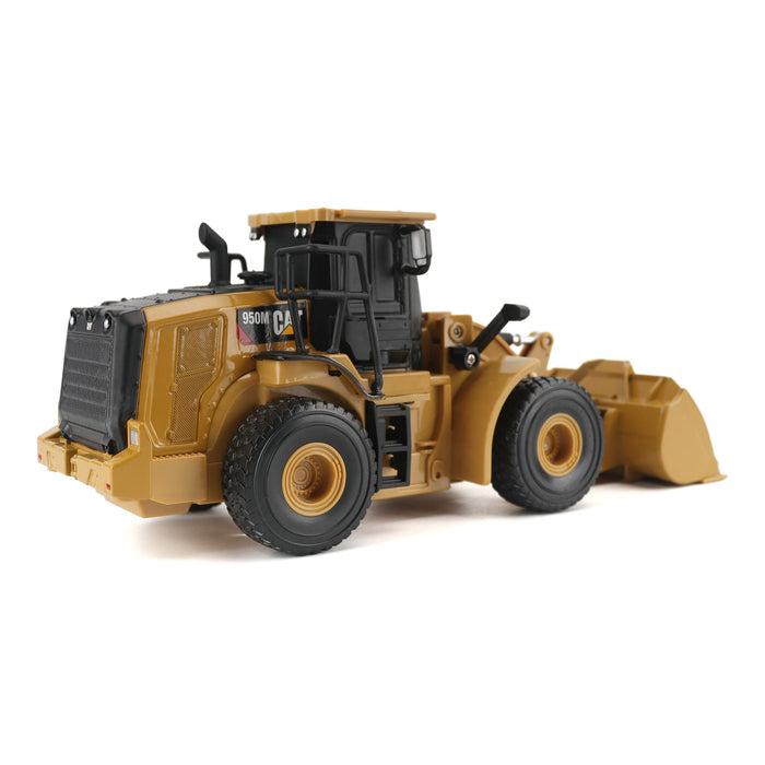 1:32 Diecast Cat 950M Wheel Loader