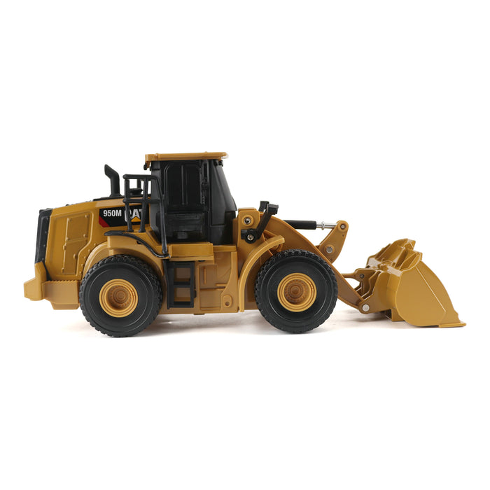 1:32 Diecast Cat 950M Wheel Loader