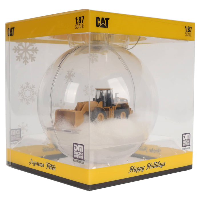 1:87 Cat 950G Series II Wheel Loader in Christmas ball
