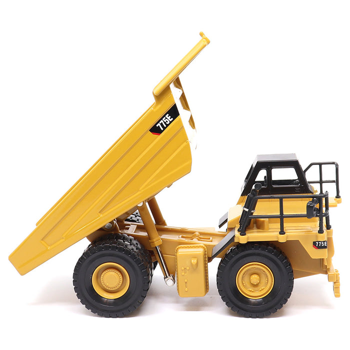 1:64 Cat 775E Off-Highway Truck