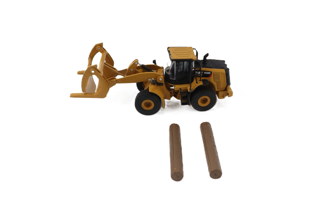 950M Wheel Loader with Log fork and Wood Log