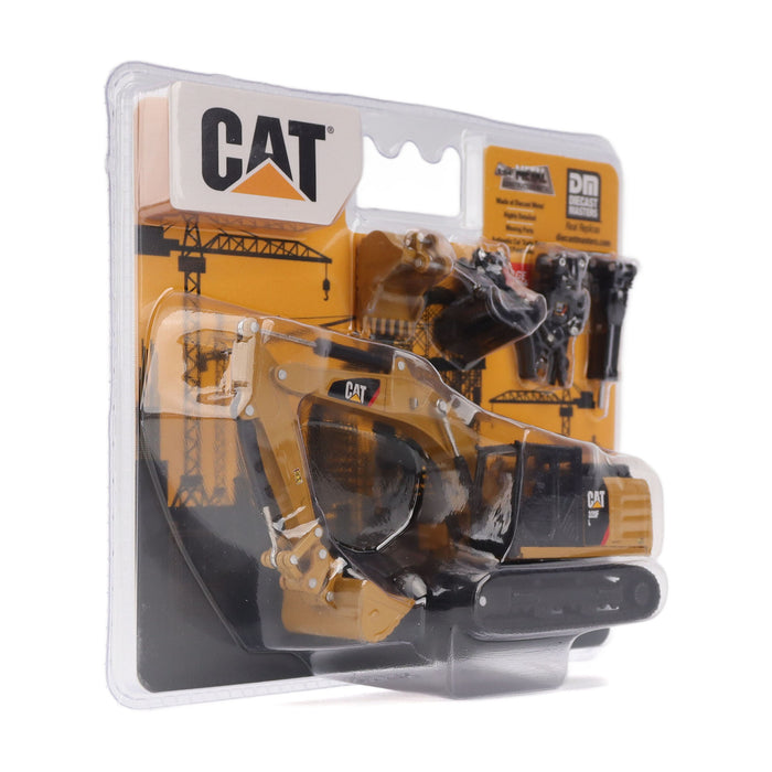 Cat 320 Excavator with interchangeable attachment
