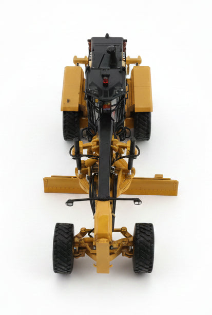 1:50 Cat® 16 Motor Grader — Diecast Masters America