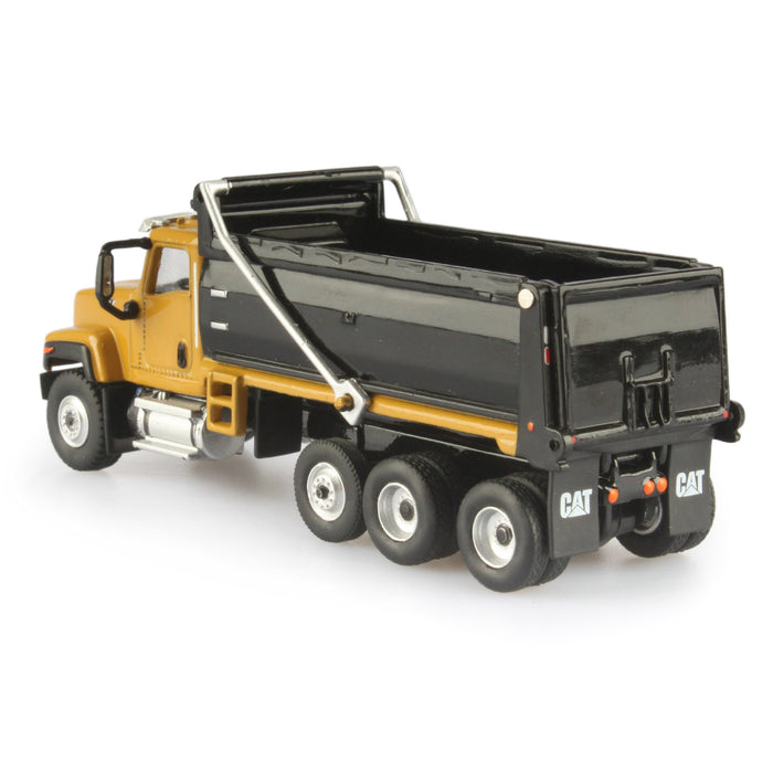 1:87 Cat® CT681 Dump Truck