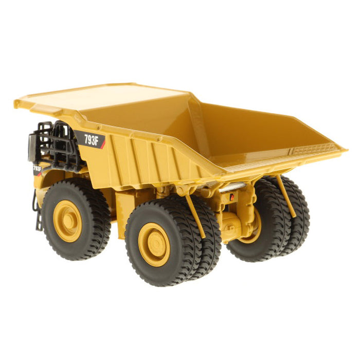 1:125 Cat 793F Mining Truck