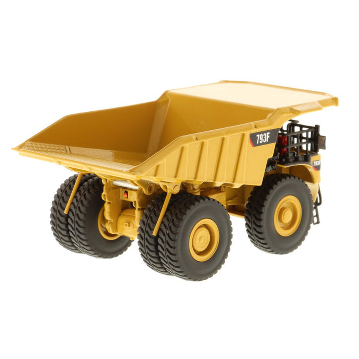 1:125 Cat 793F Mining Truck