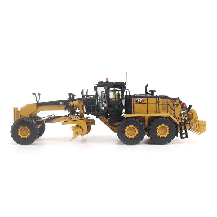 1:50 Cat 18 Motor Grader
