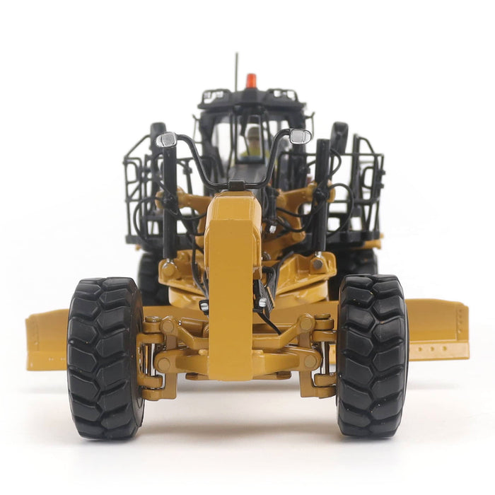 1:50 Cat 18 Motor Grader