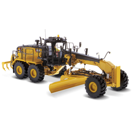 1:50 Cat 18 Motor Grader