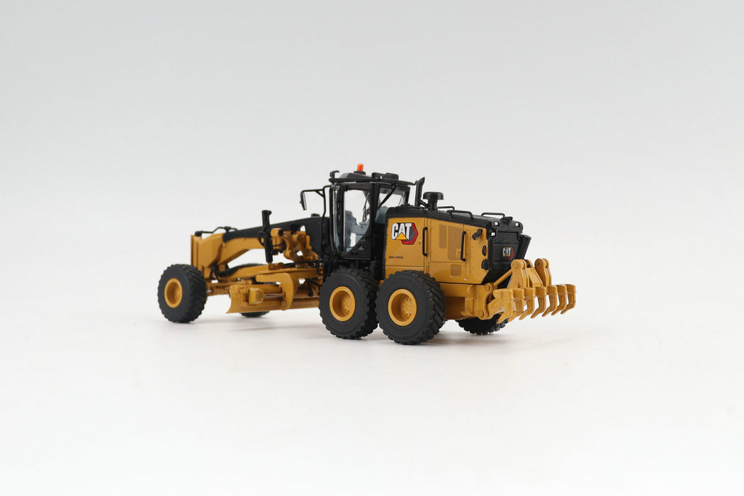 1:50 Cat® 14 Motor Grader