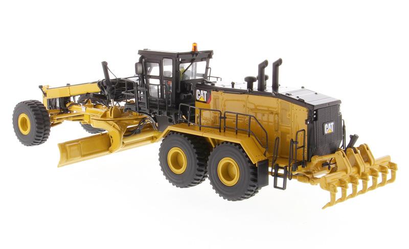 1:50 Cat® 24 Motor Grader