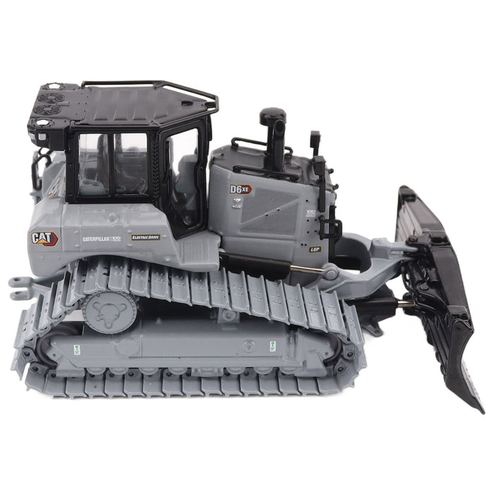 1:50 Cat D6 LGP VPAT Track Type Tractor - Black Centennial Deco