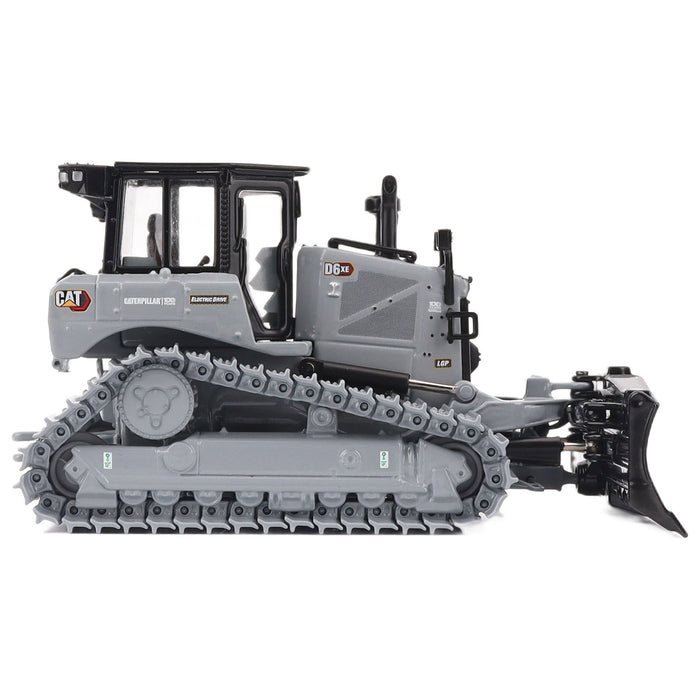 1:50 Cat D6 LGP VPAT Track Type Tractor - Black Centennial Deco