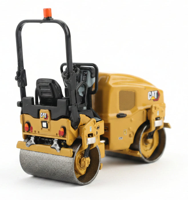1:50 Cat® CB-2.7 Utility Compactor