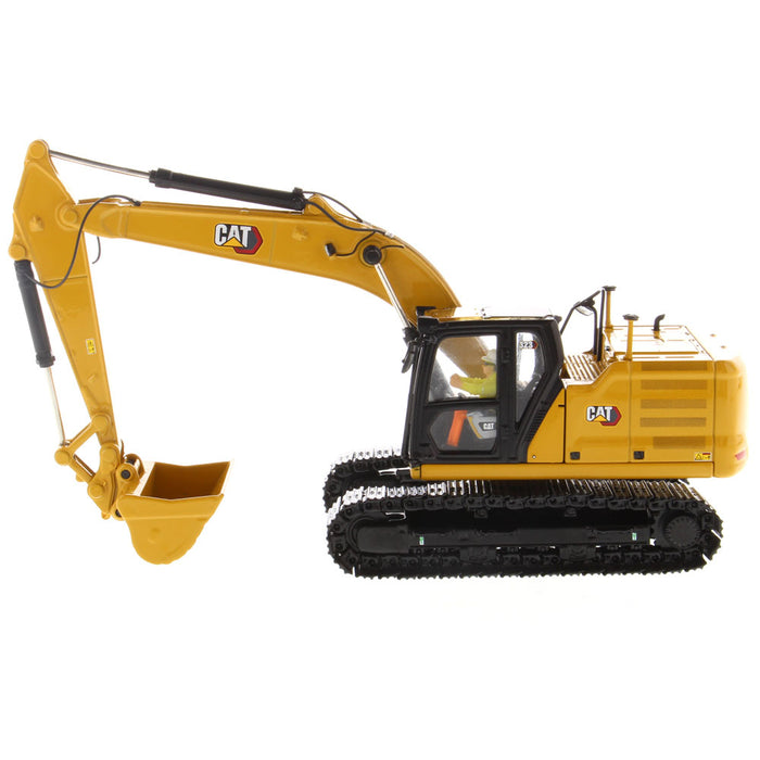 Cat® 323 Hydraulic Excavator with 4 new work-tools - Next Generation