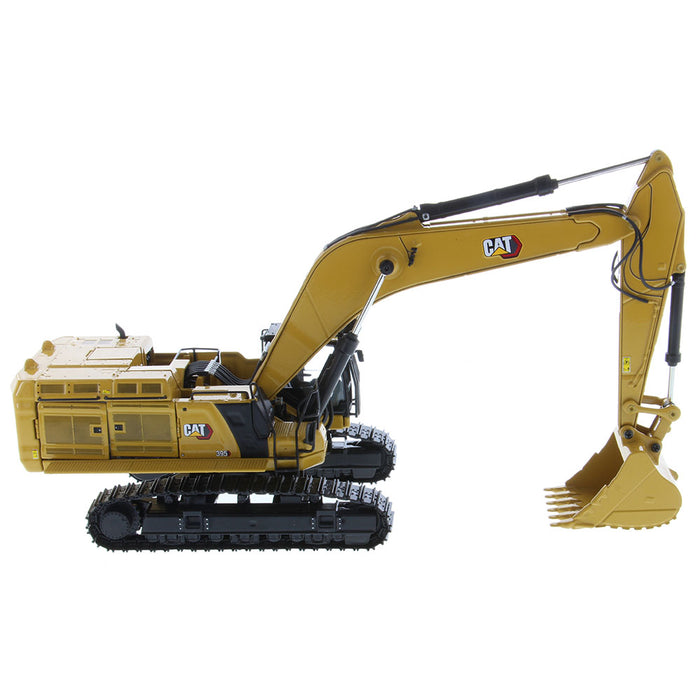 1:50 Cat 395 Large Hydraulic Excavator — Diecast Masters America