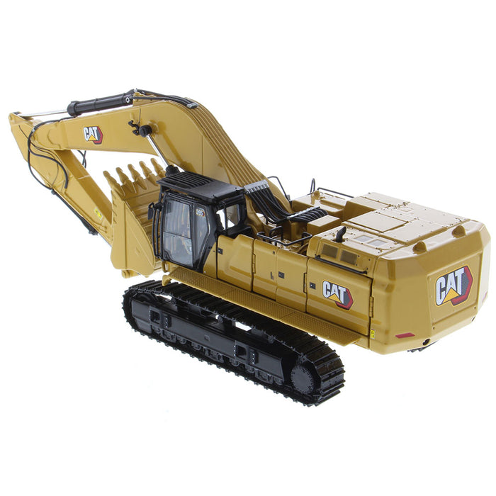 1:50 Cat® 395 Super-Large Next-Generation Hydraulic-Excavator (GP version), with 2 additional work tools Hammer and Shear