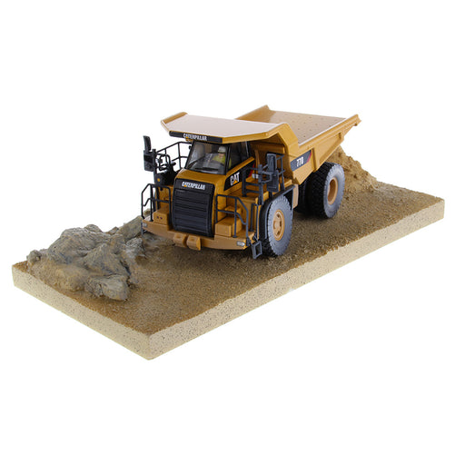 1:50 Scale Caterpillar 770 Off-Highway Truck - Weathered Series