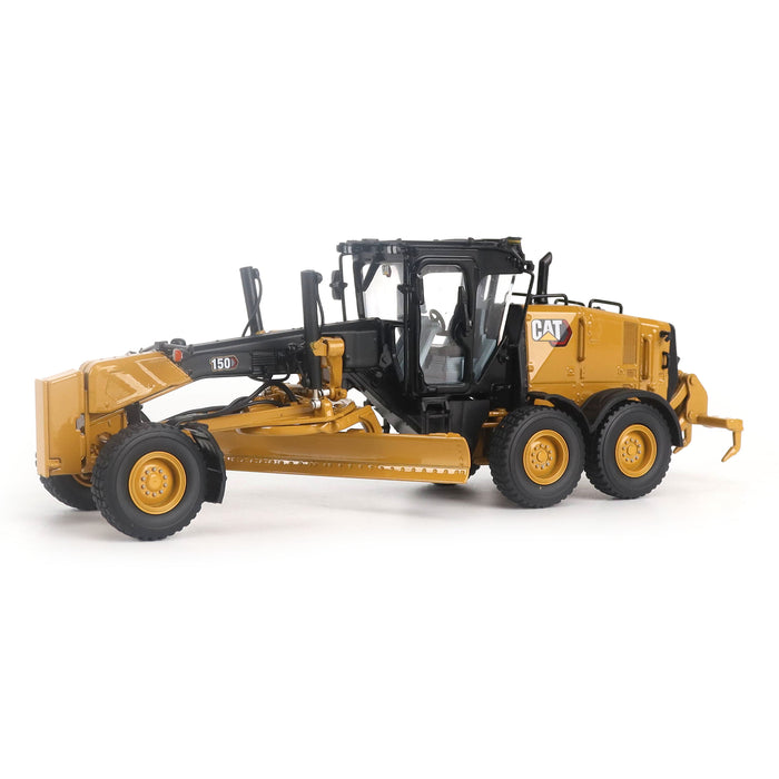 1:50 Cat 150 LVR Motor Grader