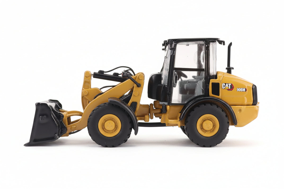 CAT 906m wheel loader スケールモデル 【新品未開封】 1:50 Cat® 906M Compact Wheel Loader | Diecast Masters — Diecast