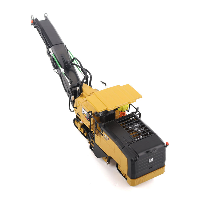 1:50 Cat PM622 Cold Planer