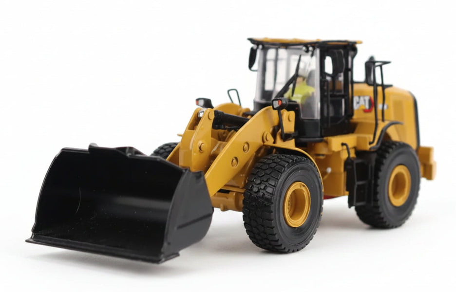 【新品】CAT 950H Wheel Loader 1/50スケール 1:50 Cat® 950M Wheel Loader — Diecast Masters America