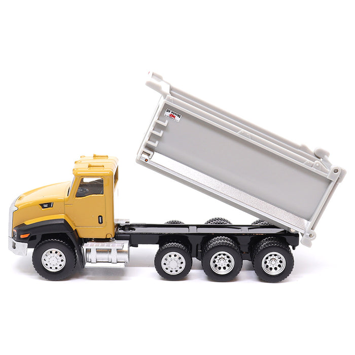 1:64 Scale Cat CT660 Dump Truck with Ox Dump Body