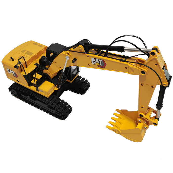 1:16 Cat® 320 Radio Control Excavator with Bucket, Grapple and