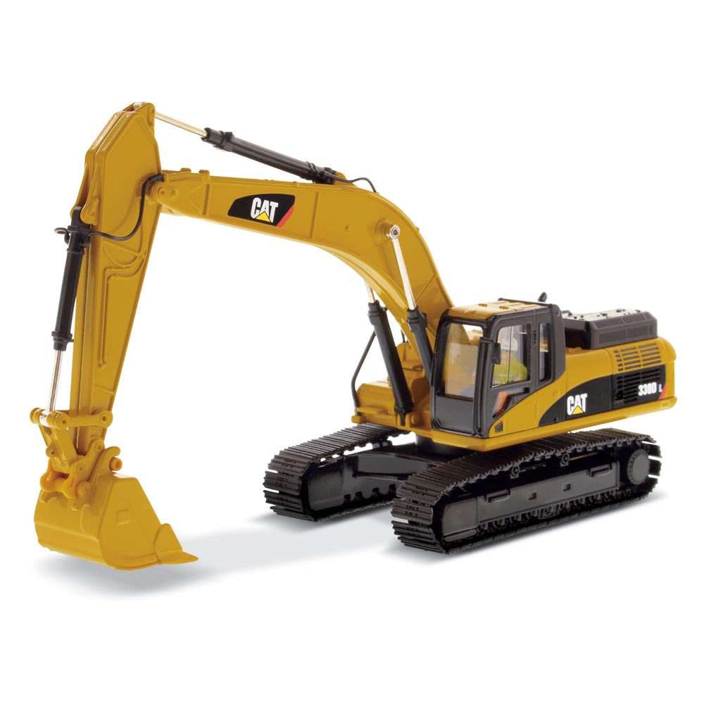 ダイキャストマスター　1/50 CAT 330D L 油圧ショベル+大型破砕機 1:50 Cat® 330D L Hydraulic Excavator | Diecast Masters — Diecast