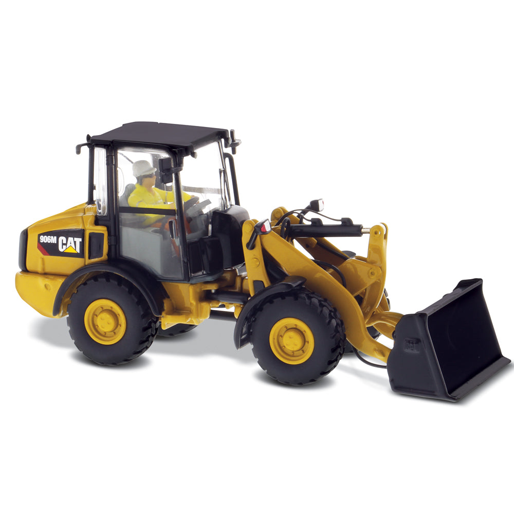 1:50 Cat® 906M Compact Wheel Loader — Diecast Masters America