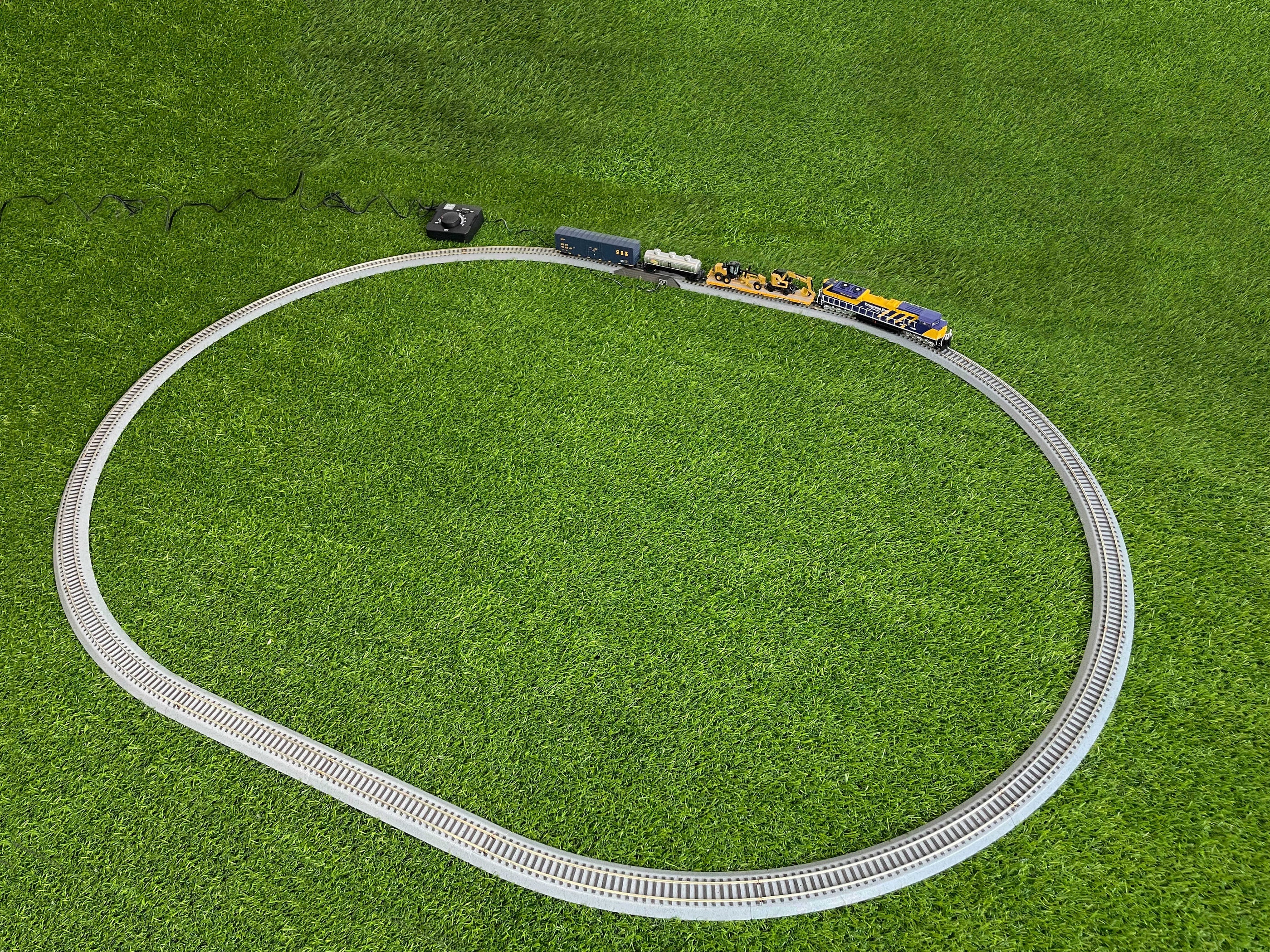 Caterpillar Progress Rail HO Scale Train Set — Diecast Masters America